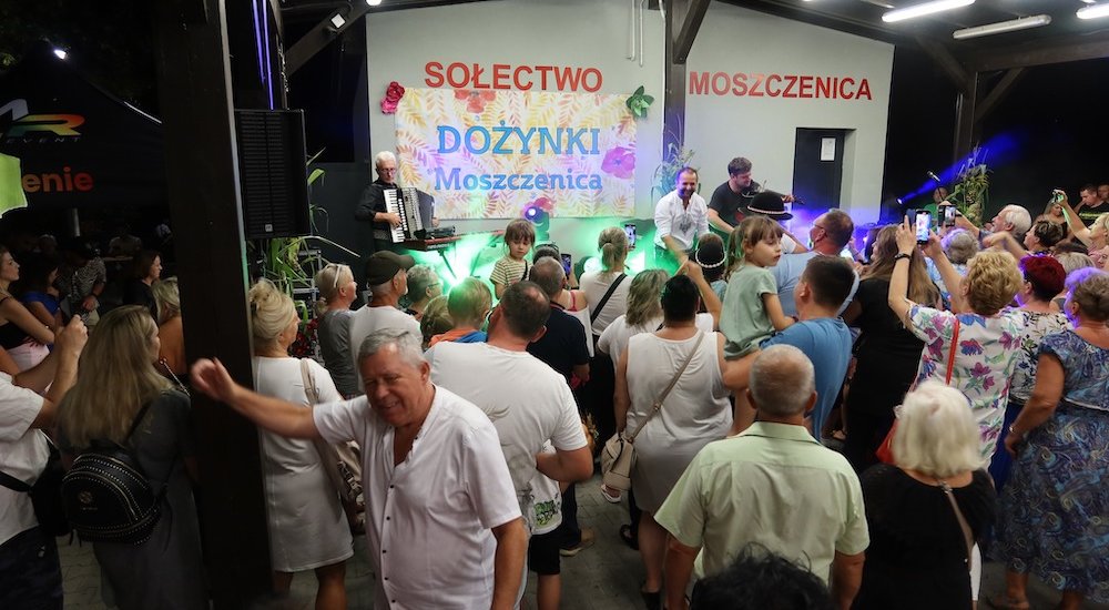 W Moszczenicy odbyły się dożynki Fot. facebook.com/moszczenicaSJZ